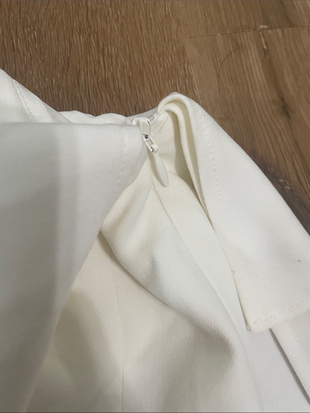 French Connection One-Shoulder White Ruffle Mini Dress - Picture 3 of 4